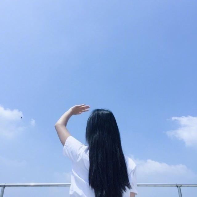 關(guān)于青春唯美的句子 文藝范十足 句句經(jīng)典入心！