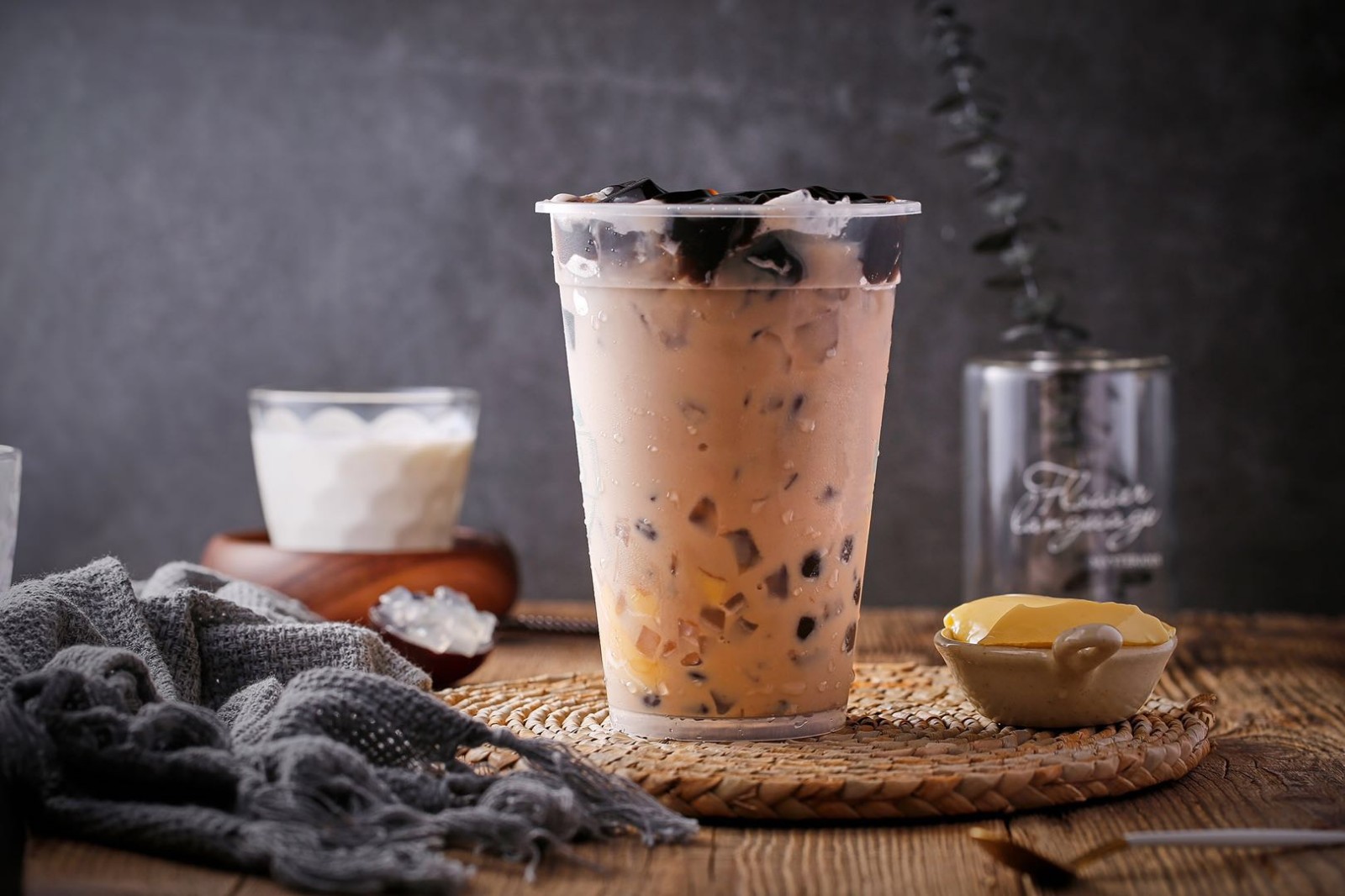 奶茶續(xù)命 發(fā)朋友圈曬喝奶茶配文 奶茶續(xù)命 發(fā)朋友圈曬喝奶茶配文