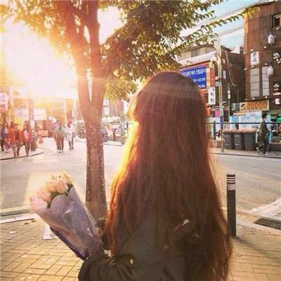 給女群主請早安問候短信